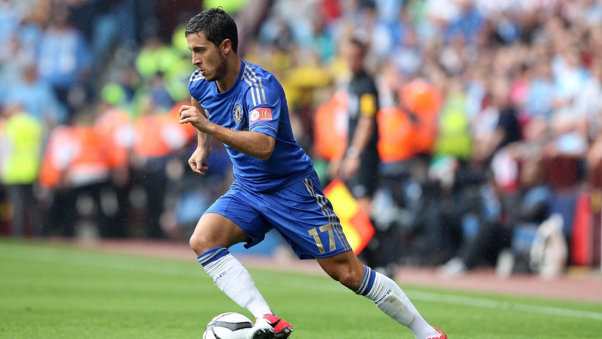 皮特·斯图斯：关键时刻挺身而出，展现球场英雄本色，in 斯皮特 of